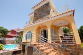 Chalet pareado