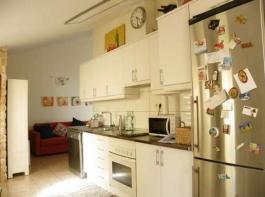 Intermediate house