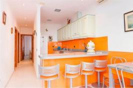 Intermediate house