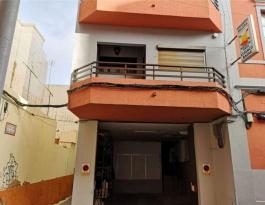 Intermediate house