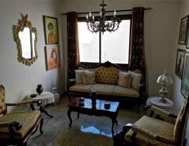 Intermediate house