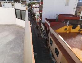 Intermediate house