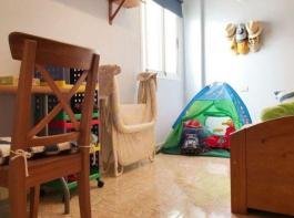 Intermediate house