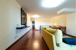 Intermediate house