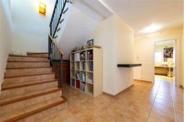 Intermediate house