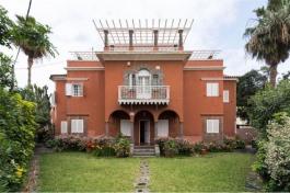 Semi detached house