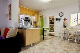 Intermediate house
