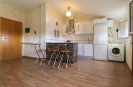 Intermediate house