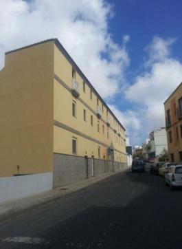 Intermediate house