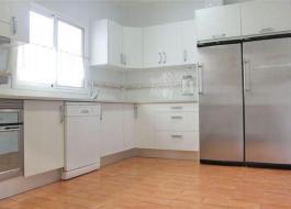 Intermediate house