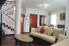 Intermediate house
