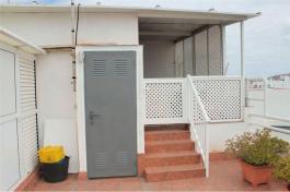 Intermediate house