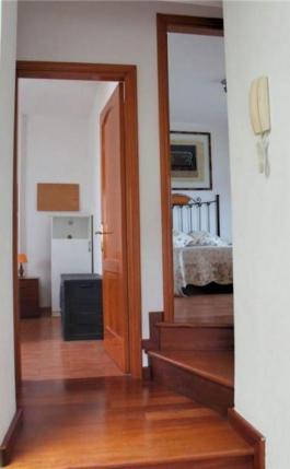 Intermediate house