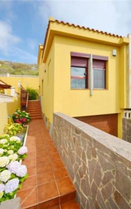 Semi detached house