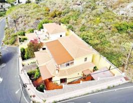 Semi detached house