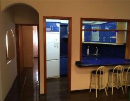 Intermediate house
