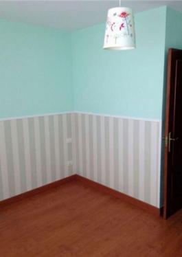 Intermediate house