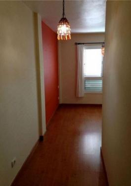 Intermediate house