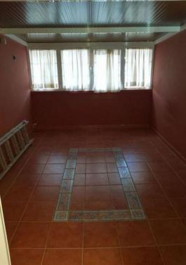 Intermediate house