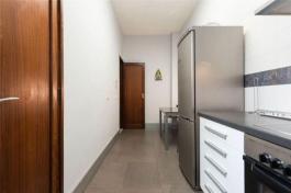 Intermediate house
