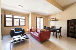 Intermediate house