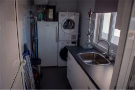 Intermediate house