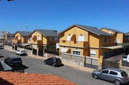 Chalet pareado
