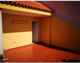 Intermediate house