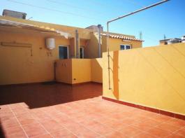Intermediate house