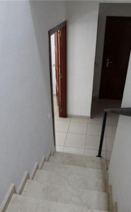 Intermediate house