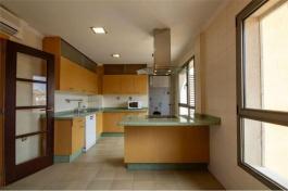 Intermediate house
