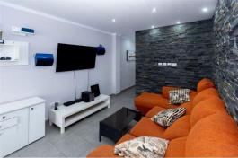 Intermediate house