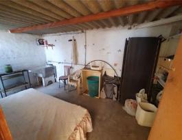 Intermediate house