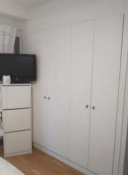 Intermediate house