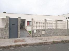 Intermediate house