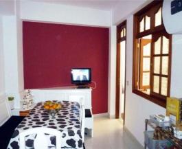 Intermediate house