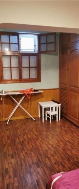 Intermediate house