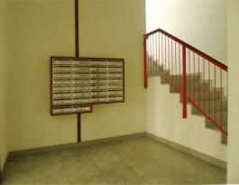 Intermediate house