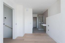 Intermediate house