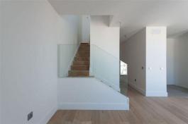 Intermediate house