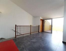 Intermediate house
