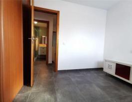 Intermediate house