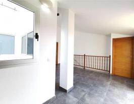 Intermediate house