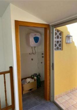 Intermediate house