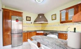 Chalet adosado
