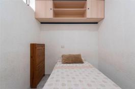 Intermediate house