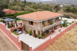 Chalet pareado