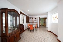 Intermediate house
