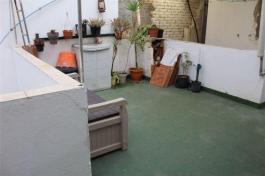 Intermediate house
